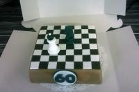 fotka-Šachy: váha 2 kg, krém vanilka a čokoláda a světlý korpus